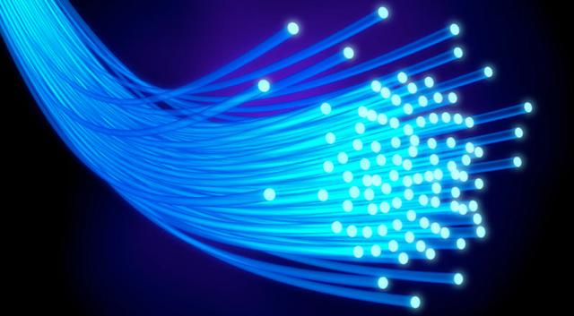 https://elevate-assets.s3.amazonaws.com/articles/pictures/148/large/fiber-optic-cable-stock-693x382.png?1445959888